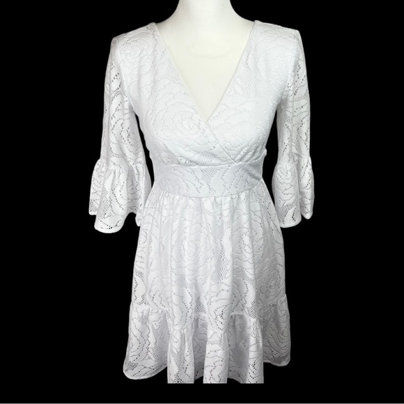 Lilly Pulitzer Resort White Cecilia Dress Bungalow Blossom Lace, Size 00… - Picture 2 of 8